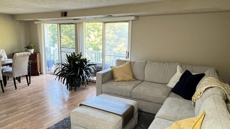 *New* Full 2 bed/2 bath Condo for rent 1 mile from Crown/Rio in Gaithersburg!