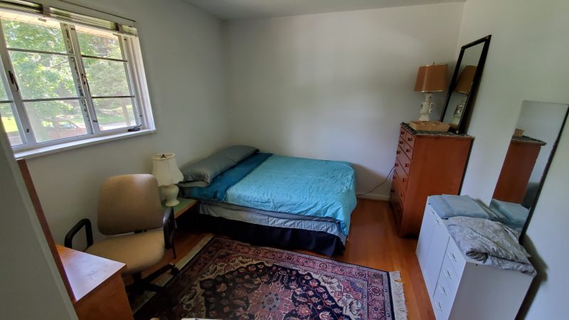 BETHESDA – Furnished Bedroom with Shared Bath – SUPER CLOSE TO NIH CAMPUS – $950 ALL UTILS INCL WALK, BIKE, RIDE ON