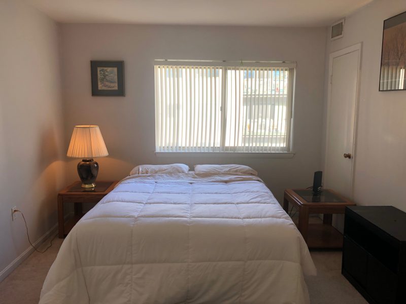 *Furnished* 1BR Apartment in Rockville, MD