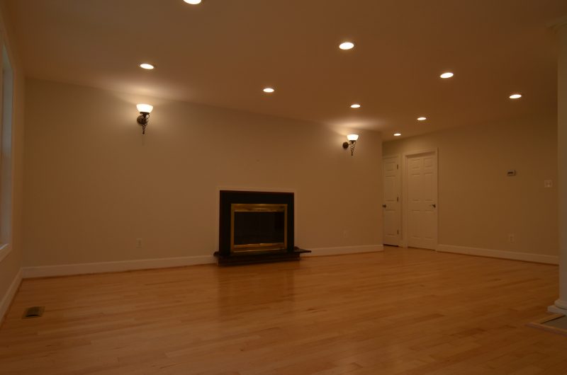 10003 Parkwood , one level gorgeous ,, updated,  rental ,   available immediately