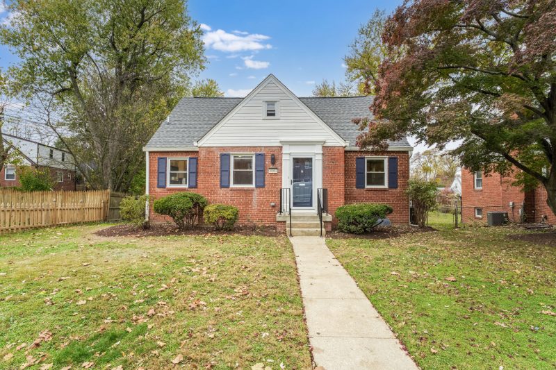 Renovated 4BR/4BA Cape Cod gem nestled in the desirable Forest Glen neighborhood – Be the first tenant!